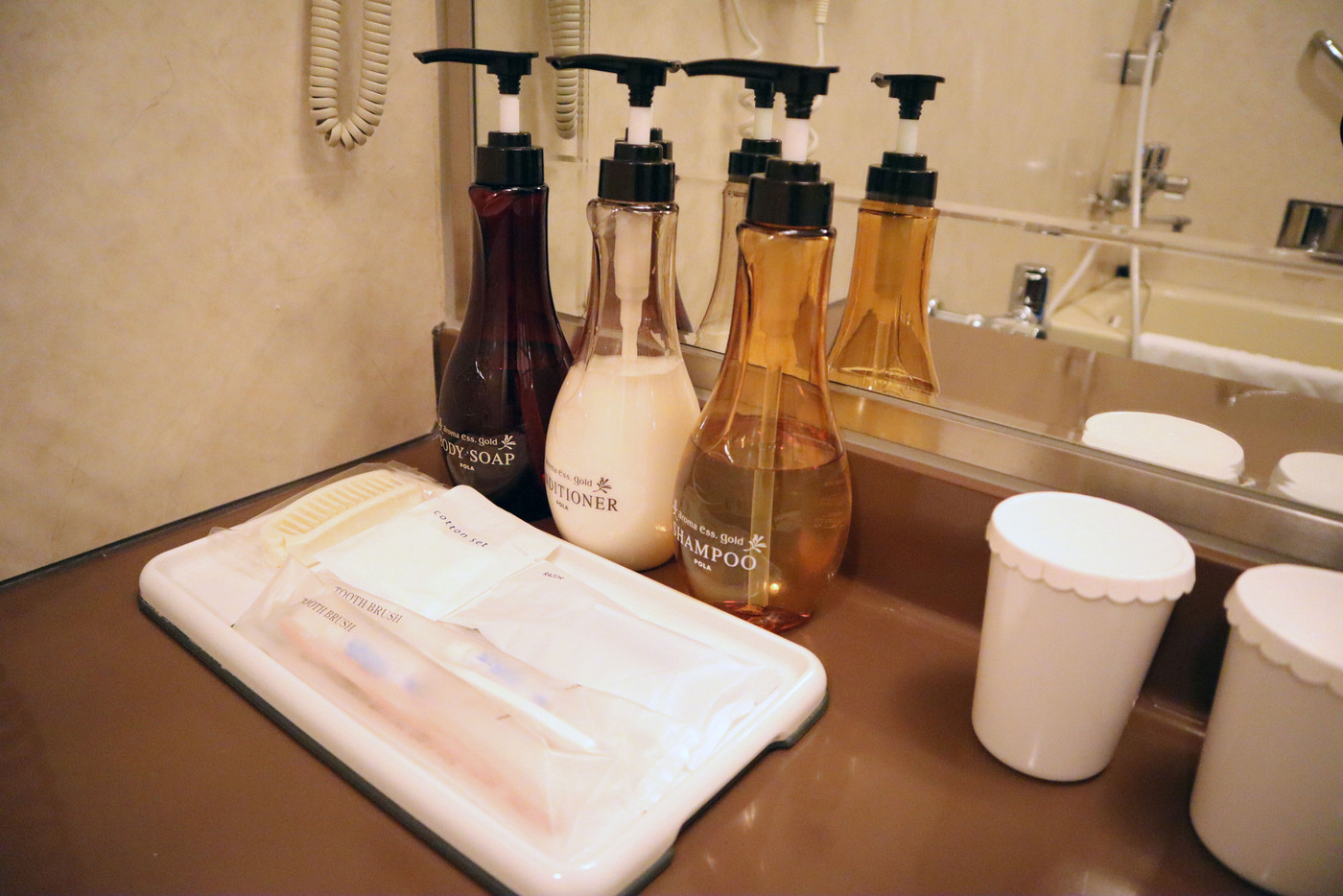 古さは感じるけど、清潔感のある水回り2009345