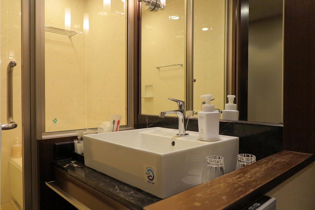 バスルームは洗い場付き