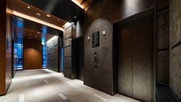 内部エントランス / 3