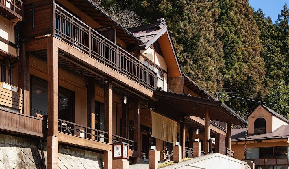 昭和レトロな
佇まいにときめく / 2