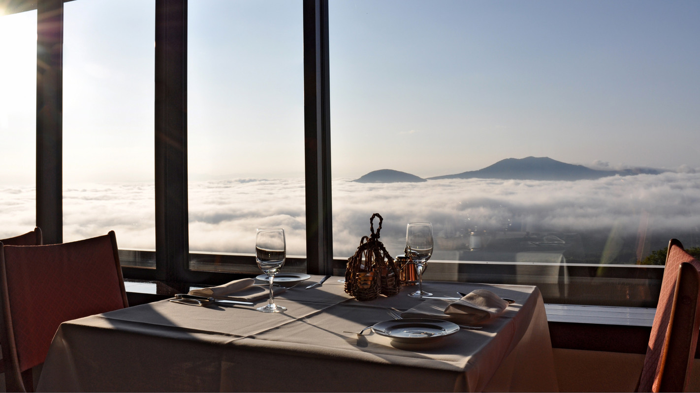 「ソルビエ」内観