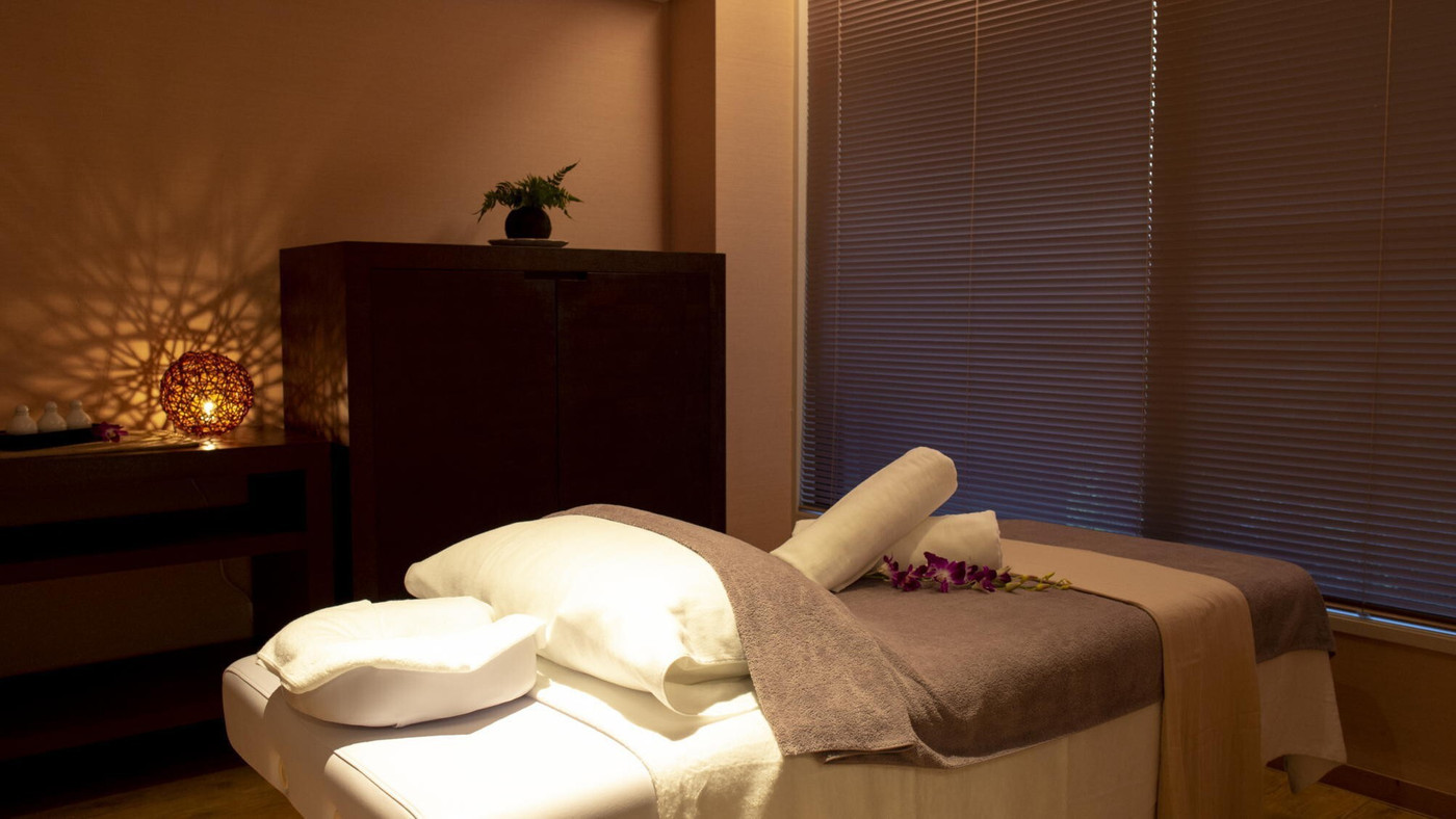 幻想的な源泉かけ流しの大浴場で癒される3930399