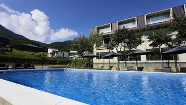 屋内 / 屋外プール / 2