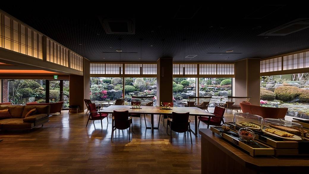 燦里クラブラウンジ / 1