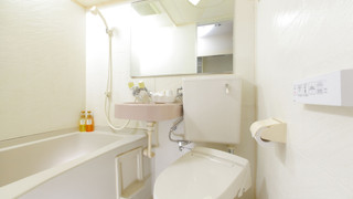 モデレートセミダブル 喫煙 (ハウスキーピングは有料オプション)