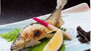 客室内のダイニングエリア / 18