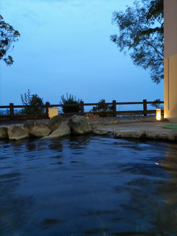 別府湾を一望できる露天風呂