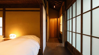 [禁煙] もと屋 / 20平米 / 最大2名迄 / シングル2台