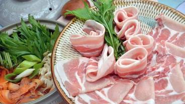 食事・飲み物 / 4