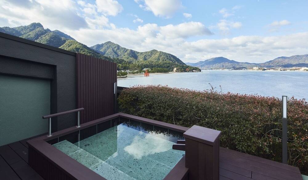 大浴場 露天風呂 / 1