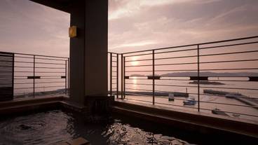 食事・飲み物 / 11