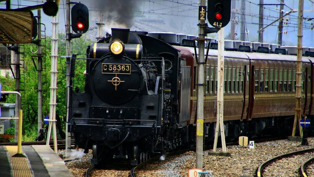 SLパレオエクスプレス / 2