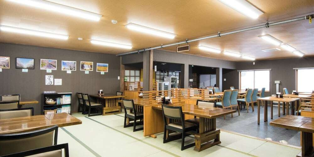 レストラン