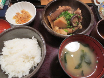 「やまや エキマルシェ大阪店」料理 899535 博多郷土料理　がめ煮定食