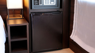 ハリウッド ツインルーム シャワー付