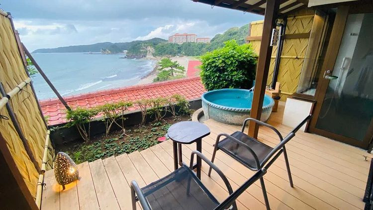 色浴衣が選べるので、早速着替えてお部屋に。