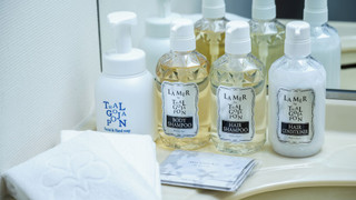 ツインルーム (Symphony)