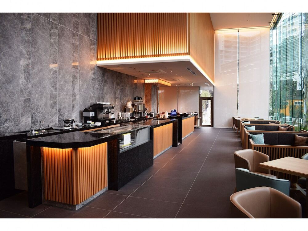 カフェ＆バー「All Oar」