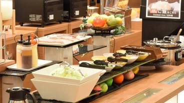 朝食ビュッフェ / 3