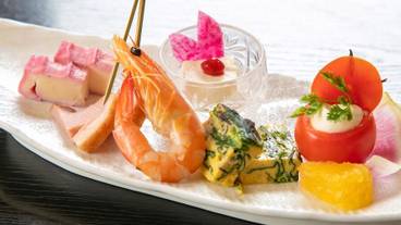 食事・飲み物 / 9