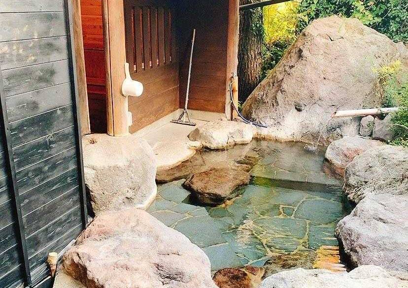 客室露天風呂一例① / 2