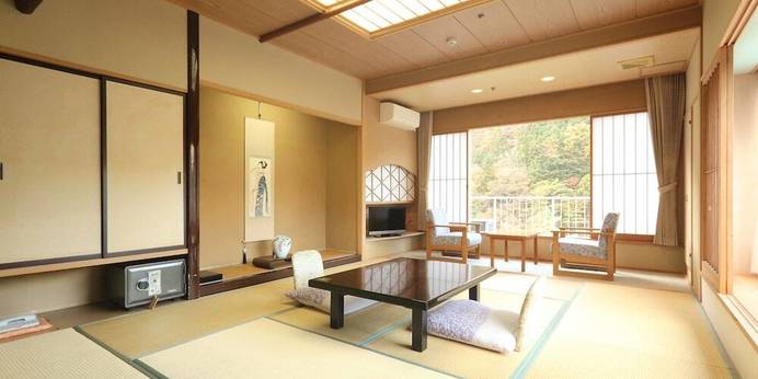 鬼怒川温泉 花の宿 松や（栃木県 旅館） / 1