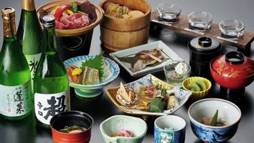 食事・飲み物 / 3