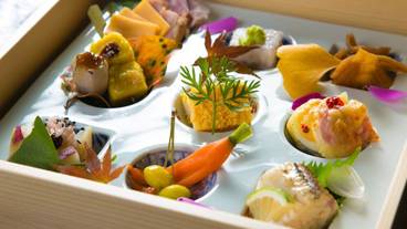 食事・飲み物 / 9