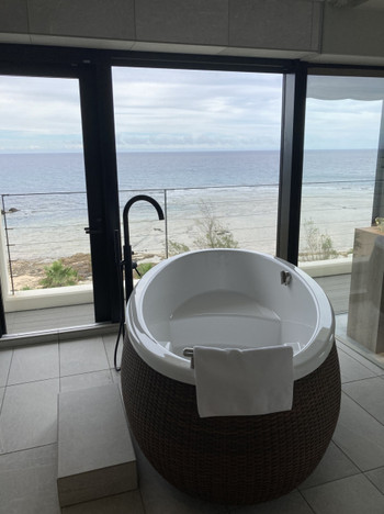 まさに楽園！贅沢なスイートで夢のような時間を3493639