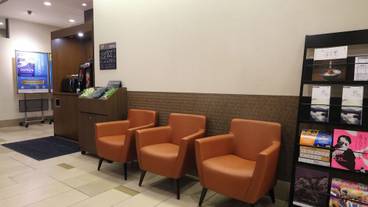 ロビー応接スペース / 12