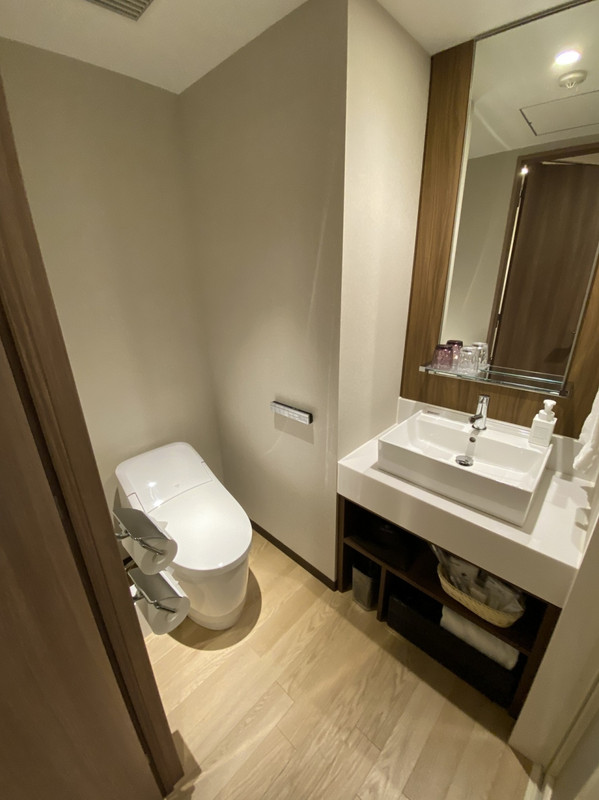 トイレはホテル・オークラっぽい。