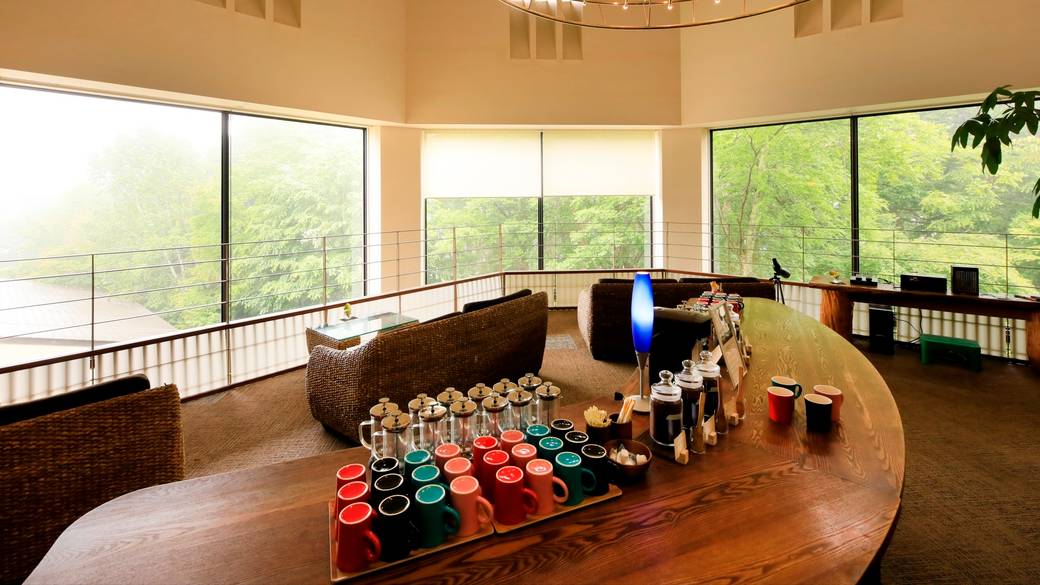 眺めのいいラウンジ / 3