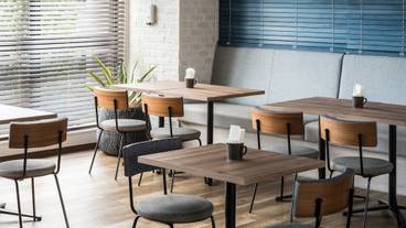 朝食スペース / 11