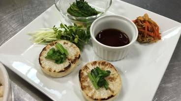 食事・飲み物 / 4