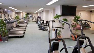 スポーツ設備 / 2