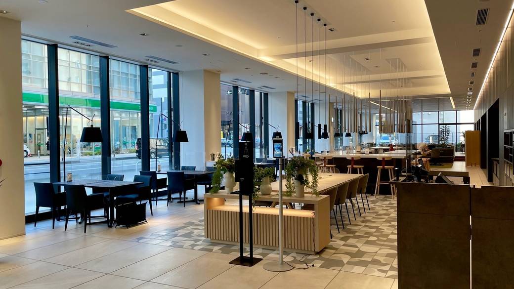 カフェ コントレイル / 3