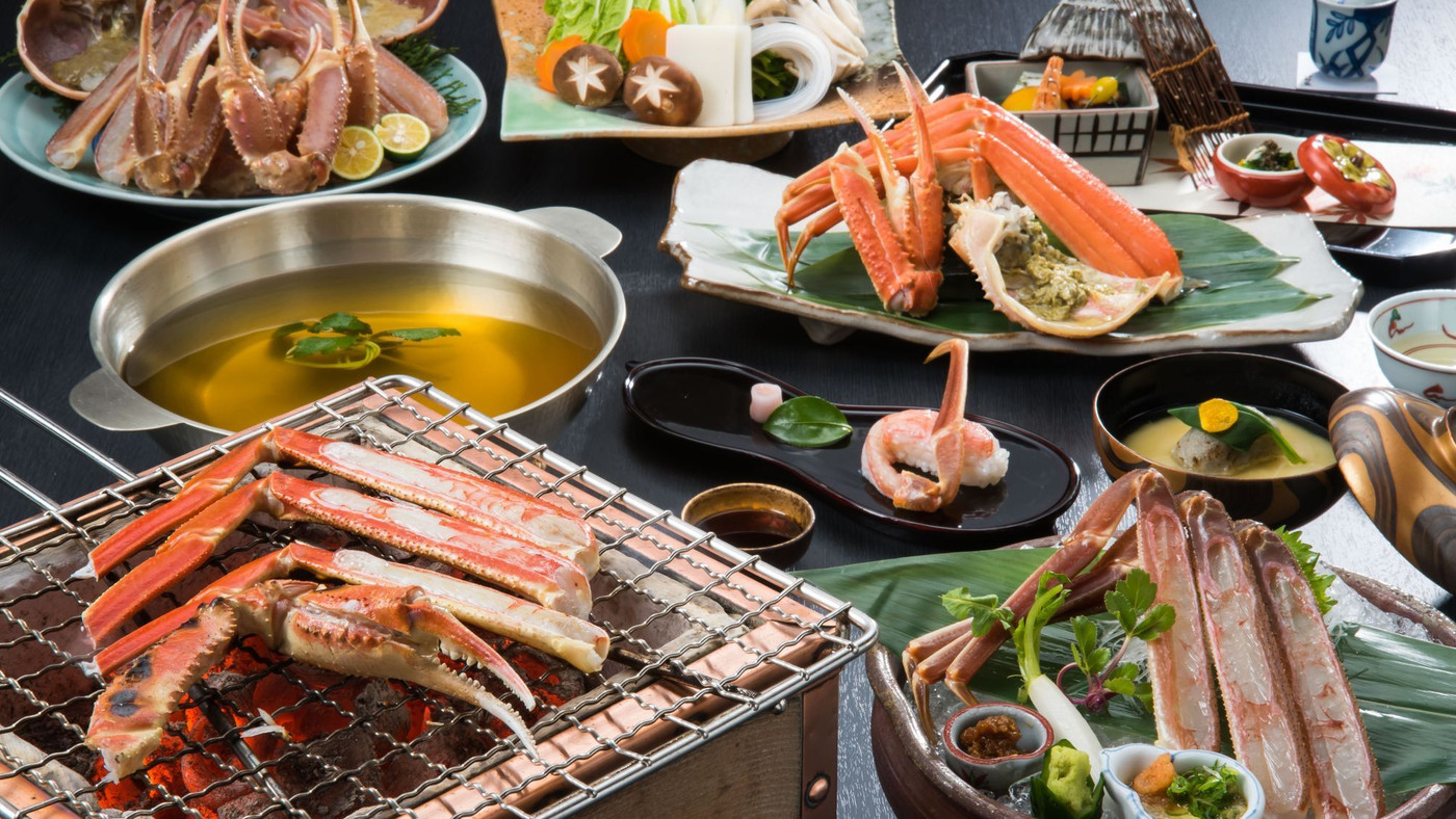 創業160年の歴史と伝統の高級宿で、贅沢なカニ尽くしコースを4574024