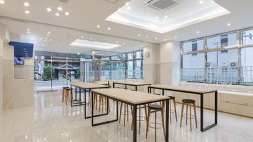 朝食スペース / 5