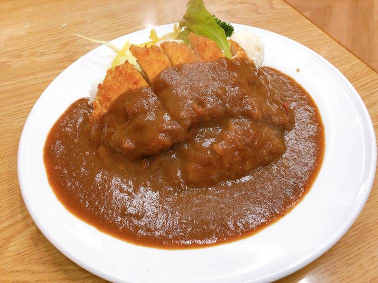 昭和な雰囲気が◎
老舗店でランチ / 1