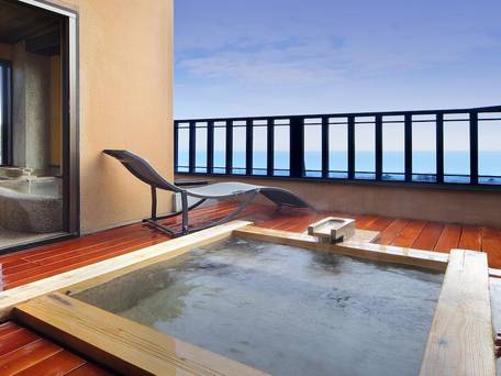 伊豆高原温泉 全室露天風呂付 二階家離れの宿 お宿うち山 / 1