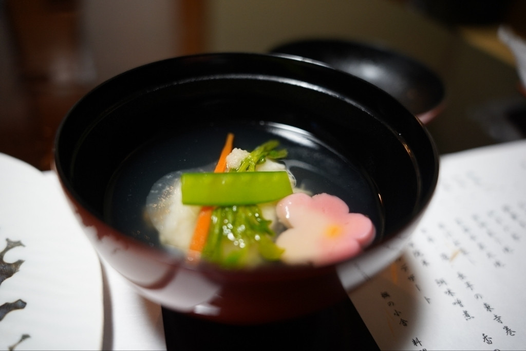 会席料理一例⑤