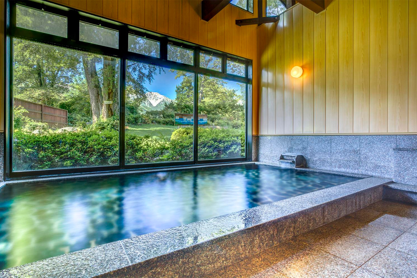 お風呂にいてもアルプスを感じられる3475320