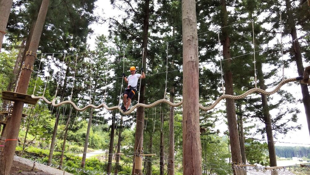 ロープ コース (チーム ビルディング用)