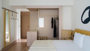 Corner Studio② / 7