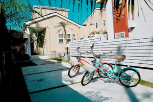 自転車やSUPのレンタルも可能