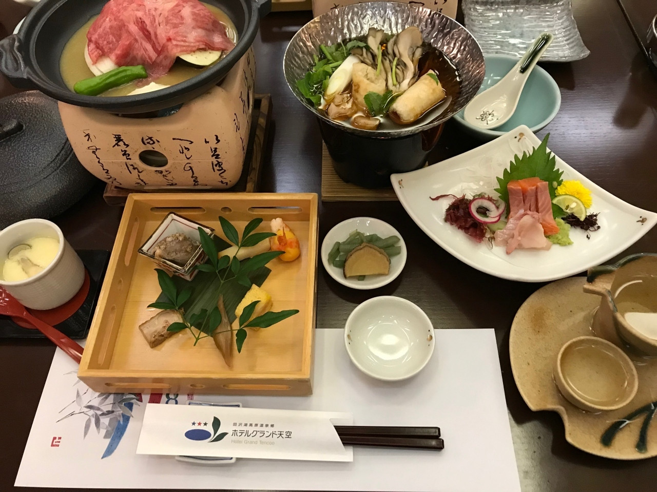 展望露天風呂やお部屋から、田沢湖を一望できる高原のホテル3527975