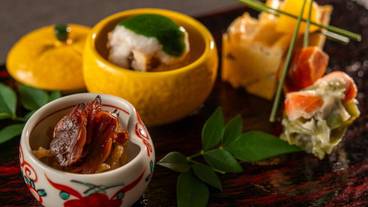 食事・飲み物 / 35