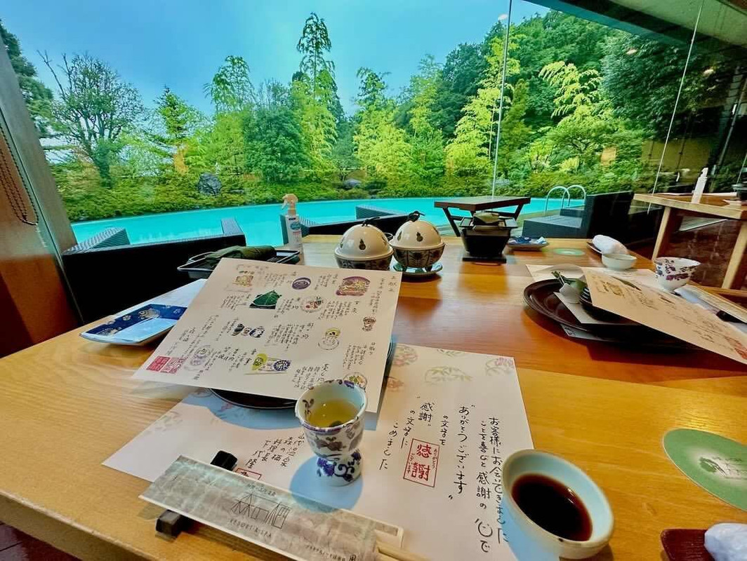 食事風景の一例