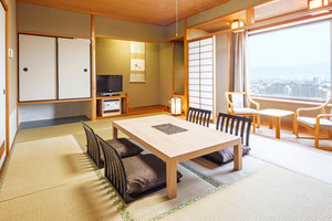 特別室フロアの和室から富士山を