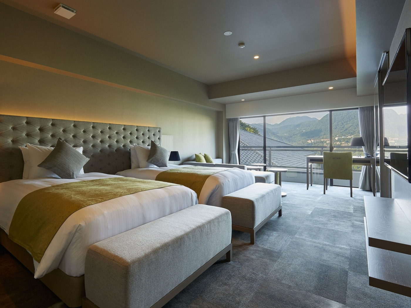 大自然に抱かれた絶景リゾートでお肌と心に潤いを3488564